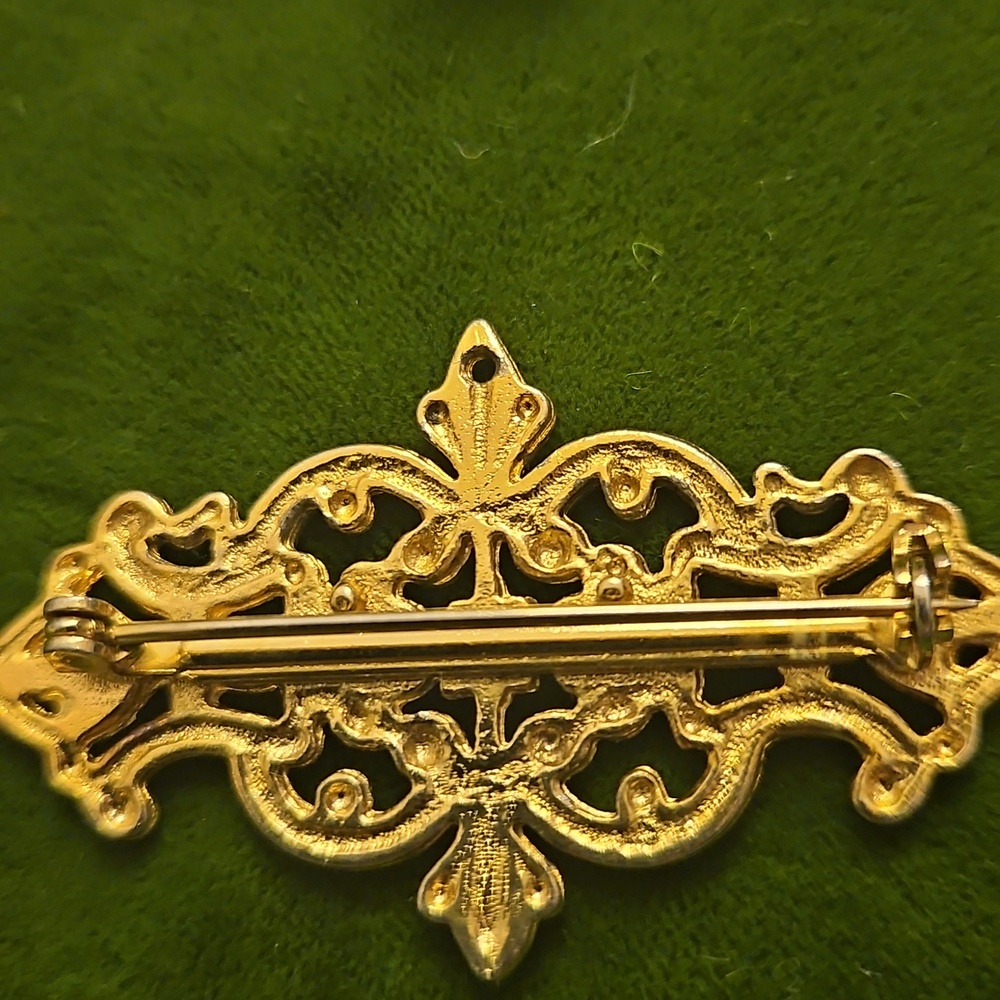 7 Assorted Vintage Women’s Fashion Brooch / Pin Set - Gold & Multicolor Accents - Picture 11 of 16
